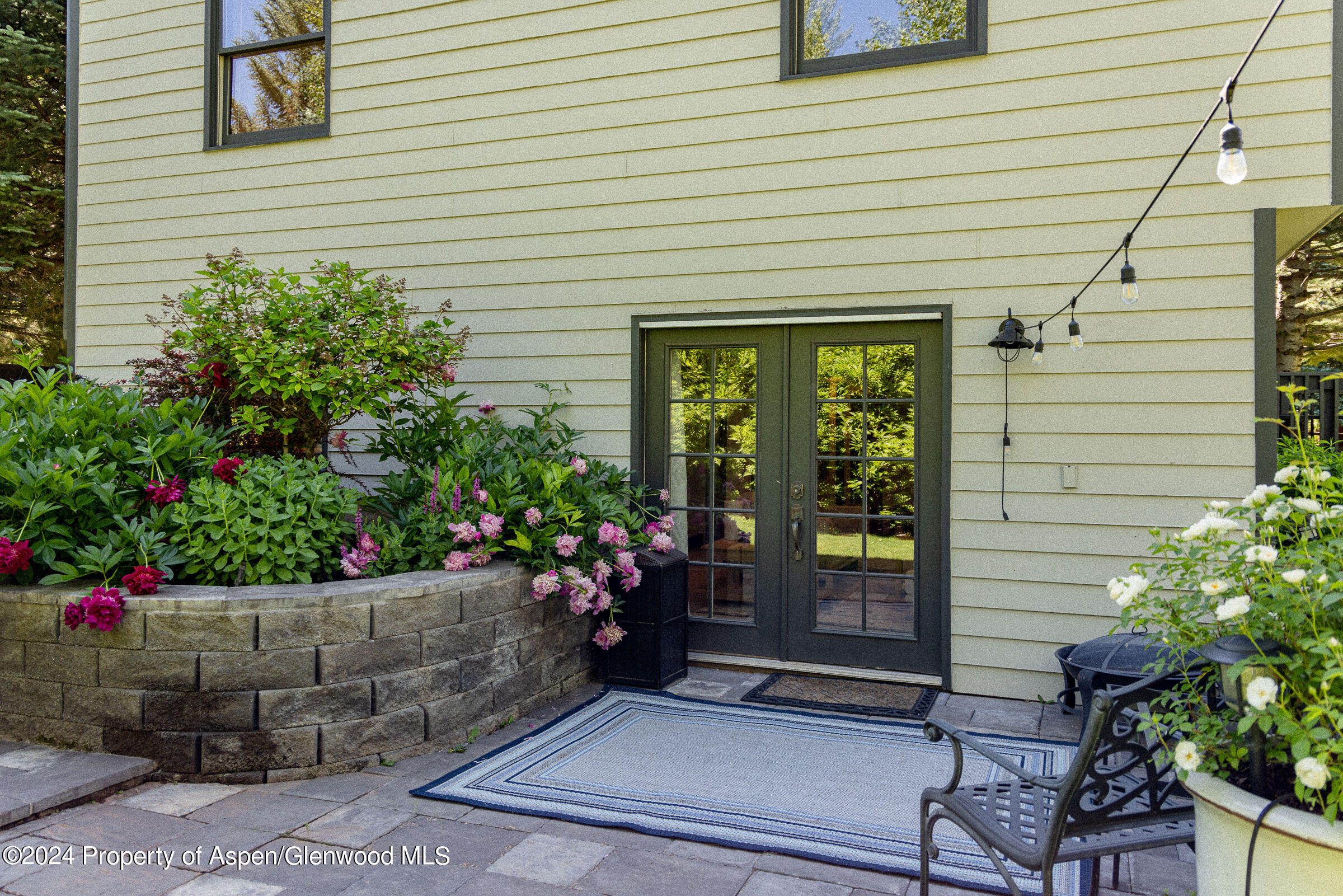 32 Nathan Lane Basalt, CO 81621 - Photo 16 of 48 Outdoor area