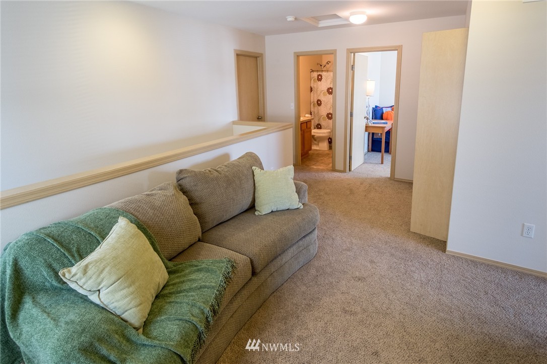 15509 40th Drive Southeast Bothell, WA 98012 - Photo 13 of 25
