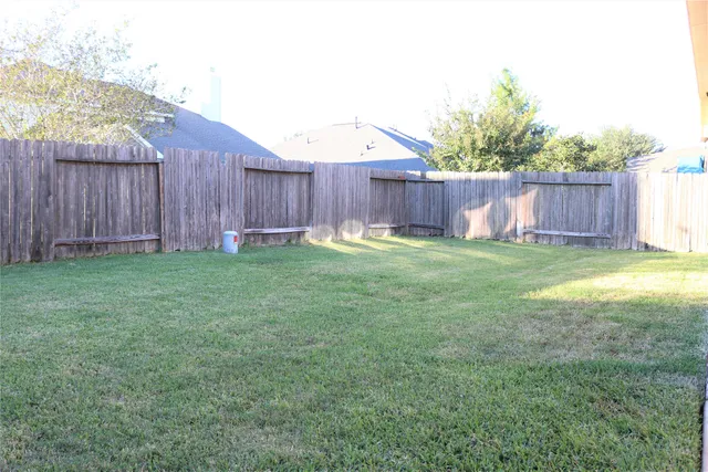 $2,650 | 18507 South Raven Shore Drive, Cypress, TX 77433