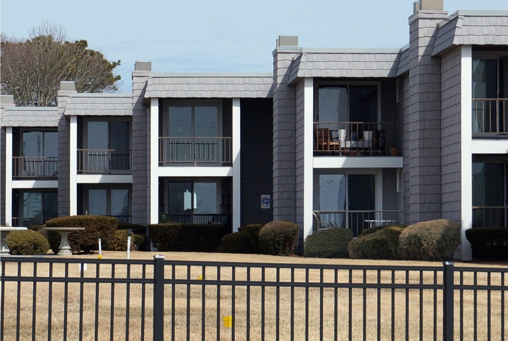 112 Old Wharf Road, Unit E1 Dennis, MA 02639 - Photo 2 of 2 Gallery Image 2