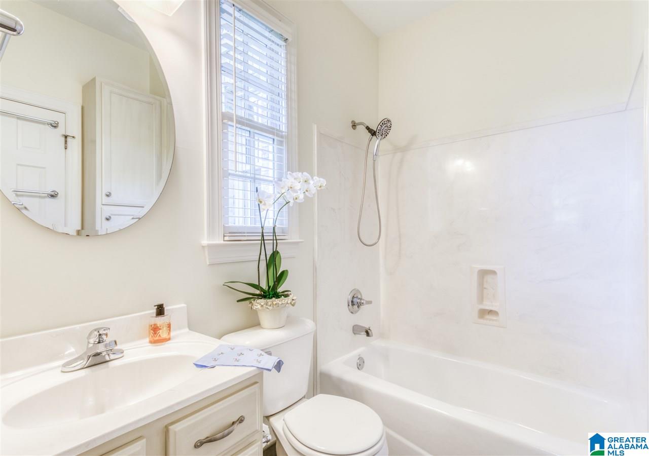 24 Woodhill Road Birmingham, AL 35213 - Photo 36 of 49