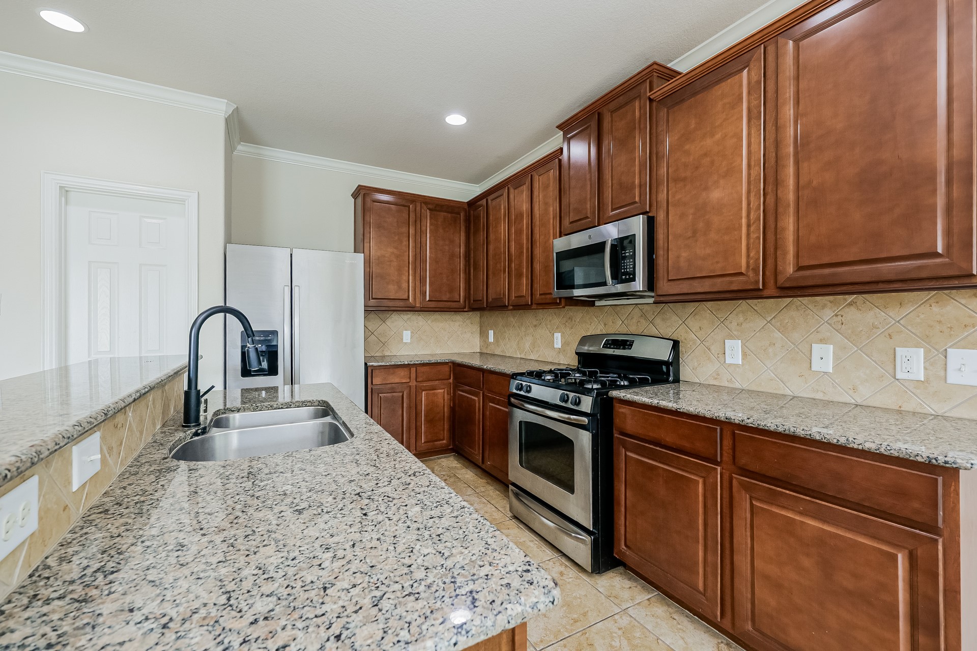 24431 Sundance Spring Drive Porter, TX 77365 - Photo 7 of 18