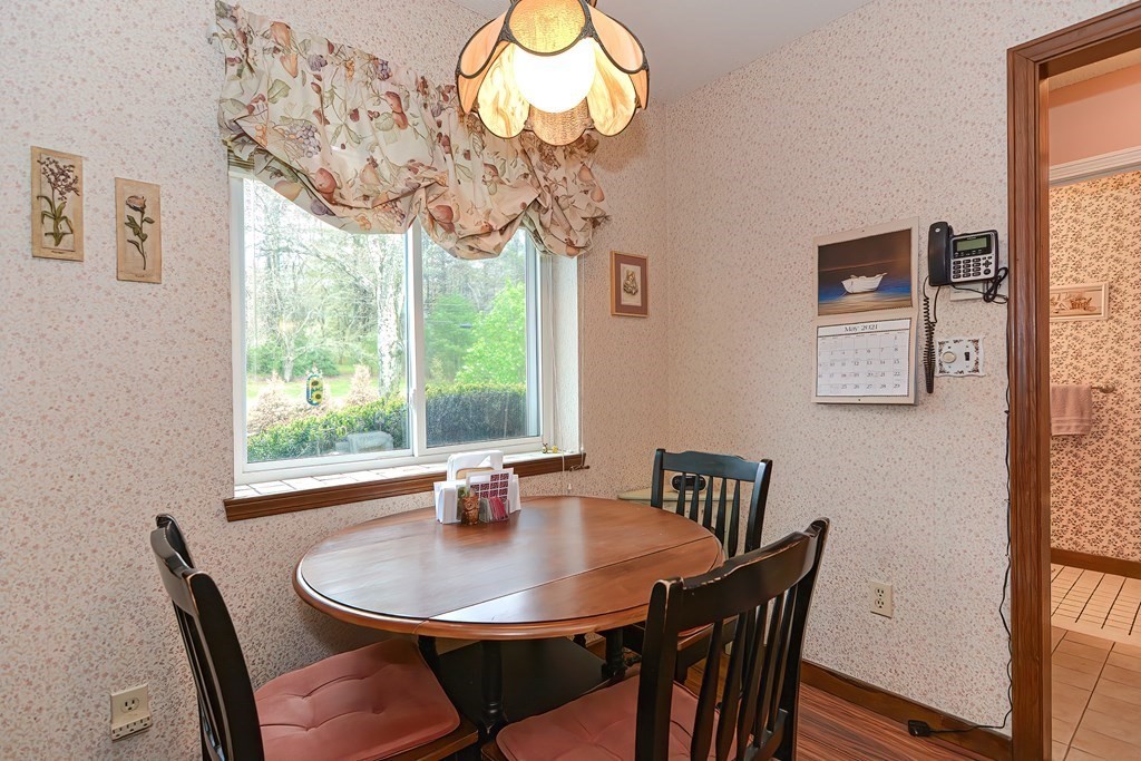 3 Apple Tree Hill Road, Unit 3 Hopkinton, MA 01748 - Photo 18 of 38 Gallery Image 18