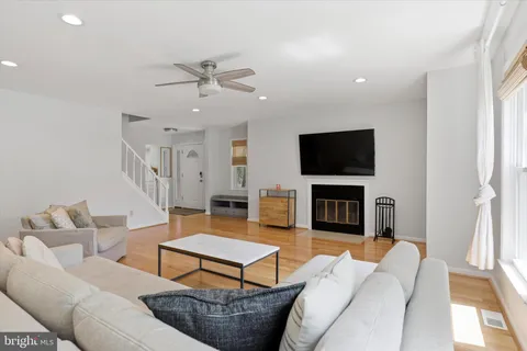 $495,000 | 400 Jean Drive, King of Prussia, PA 19406