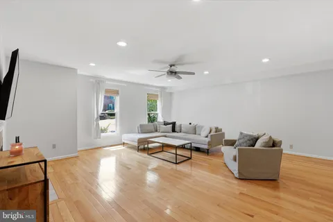 $495,000 | 400 Jean Drive, King of Prussia, PA 19406