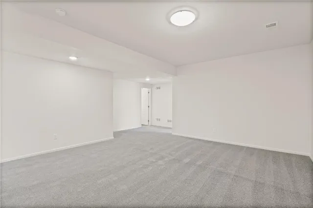 $606,740 | 7009 Northeast 102nd Court, Kansas City, MO 64156