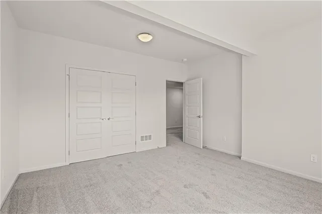 $606,740 | 7009 Northeast 102nd Court, Kansas City, MO 64156