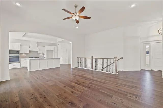 $606,740 | 7009 Northeast 102nd Court, Kansas City, MO 64156