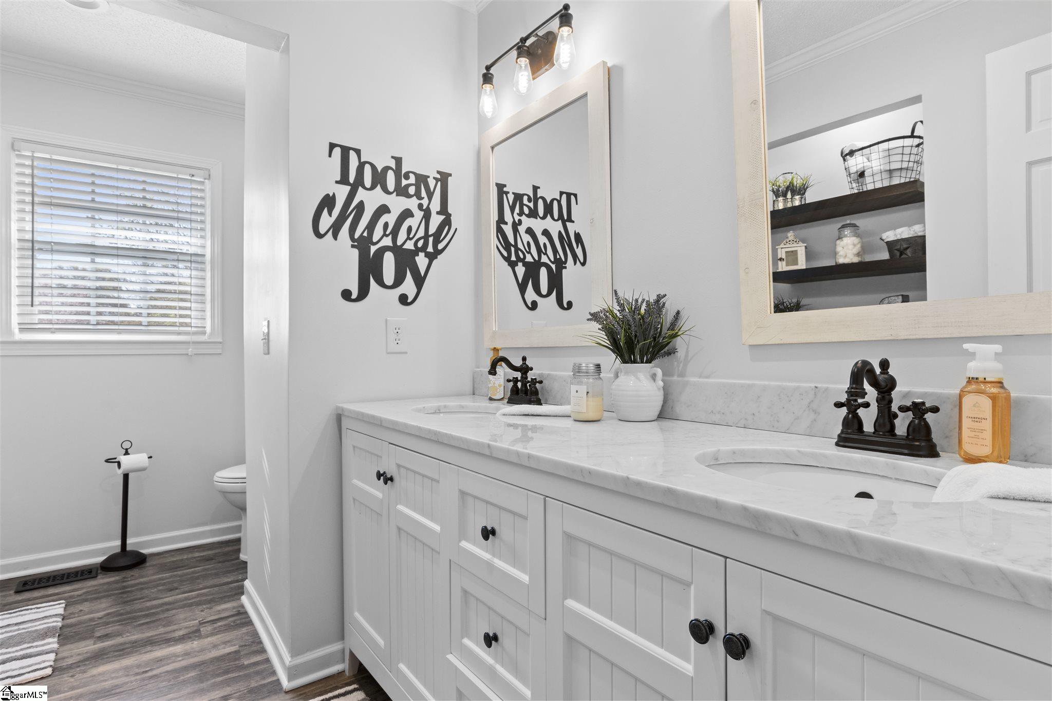 113 Wolfe Road Greer, SC 29650 - Photo 18 of 26 Gallery Image 18