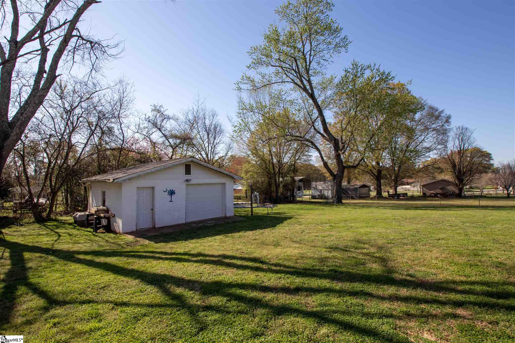 113 Wolfe Road Greer, SC 29650 - Photo 24 of 26 Gallery Image 24