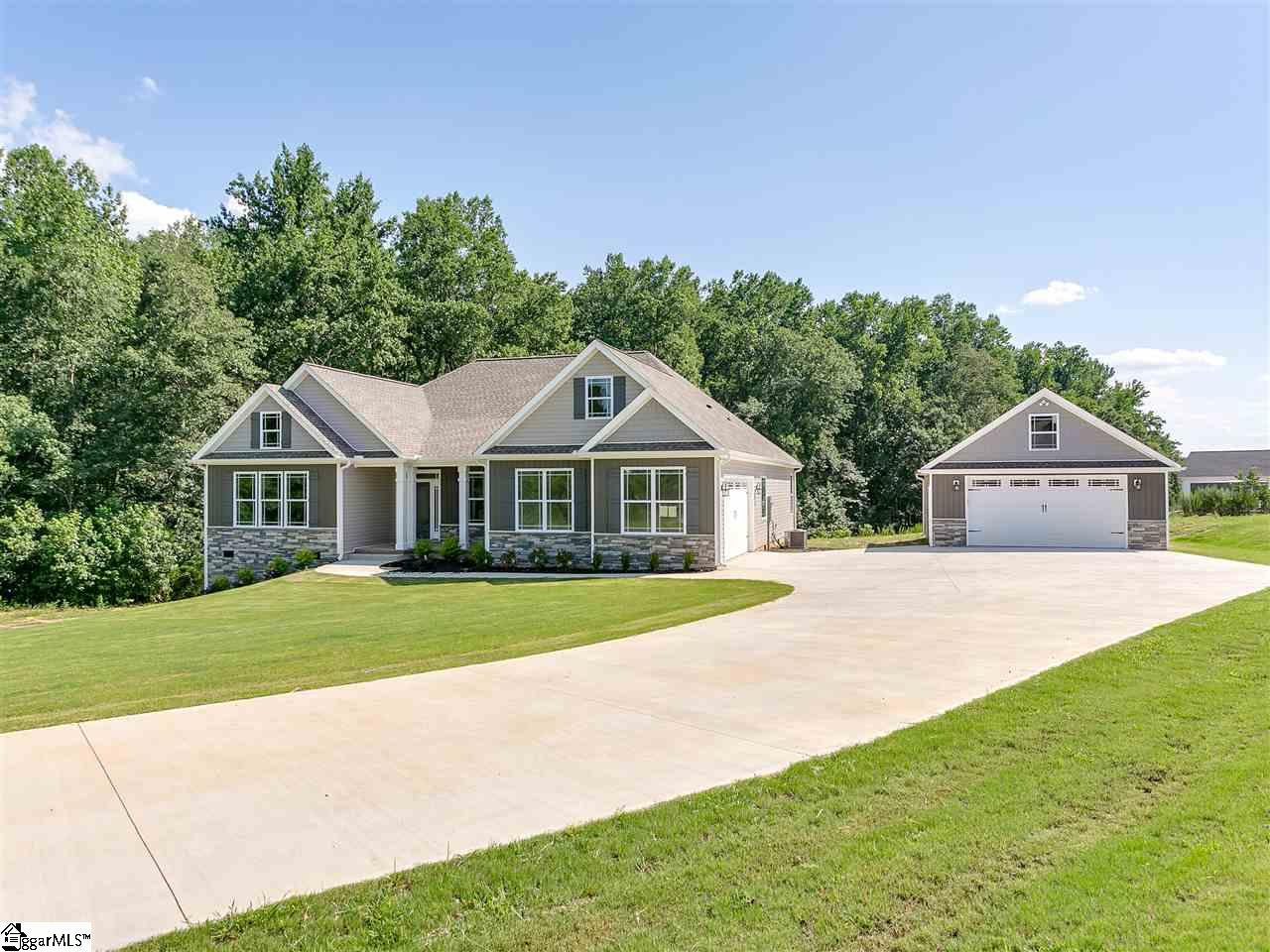 153 State Rd S-42-9756 Lyman, SC 29365 - Photo 2 of 32