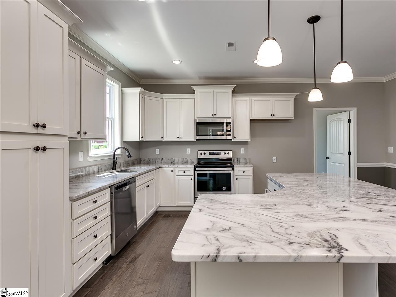 153 State Rd S-42-9756 Lyman, SC 29365 - Photo 9 of 32