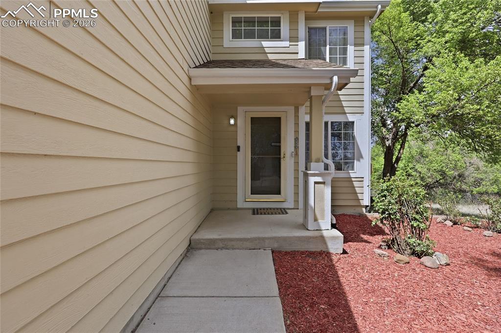 990 Ridgebury Place Fountain, CO 80817 - Photo 4 of 40