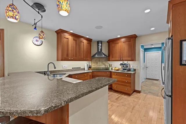 $799,000 | 362 Hidden Oaks Drive, Colchester, VT 05446