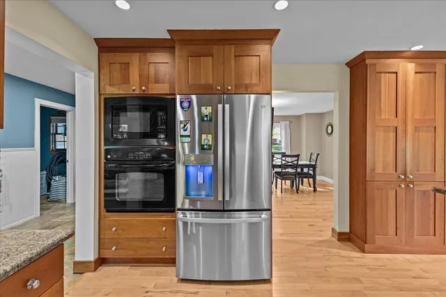 $799,000 | 362 Hidden Oaks Drive, Colchester, VT 05446