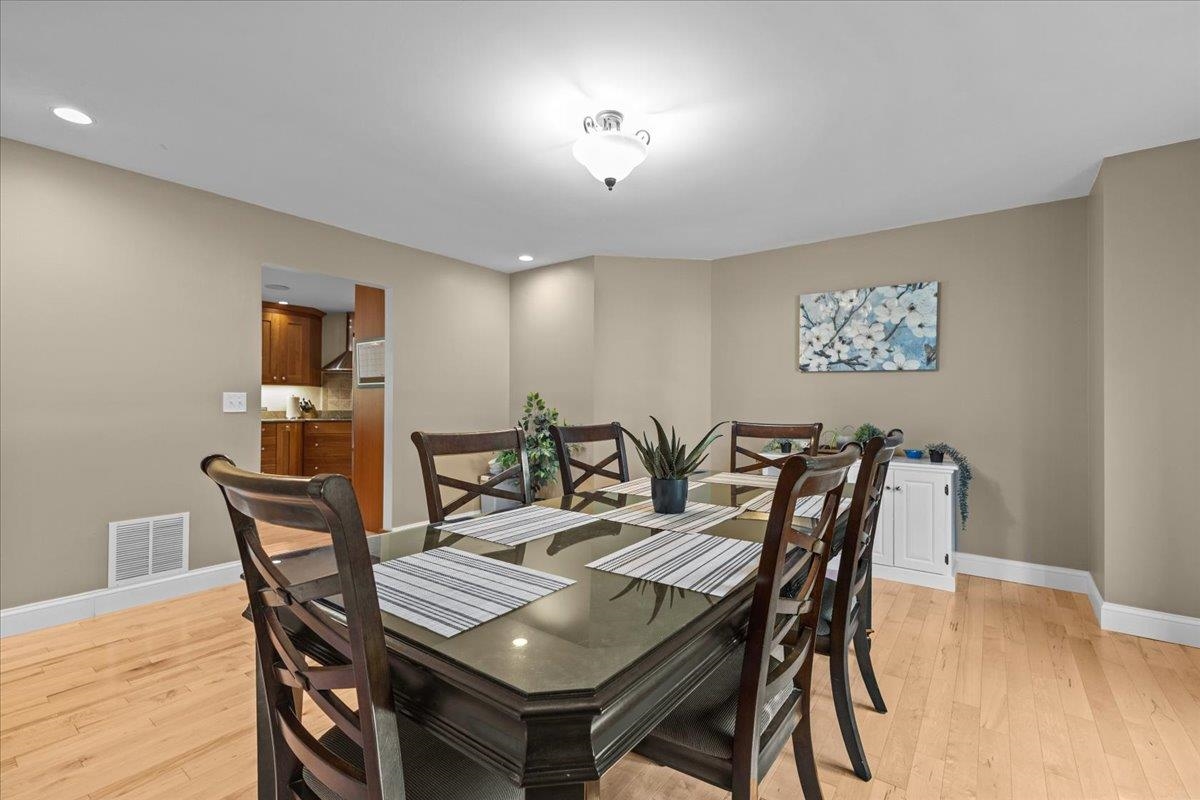 362 Hidden Oaks Drive Colchester, VT 05446 - Photo 22 of 45