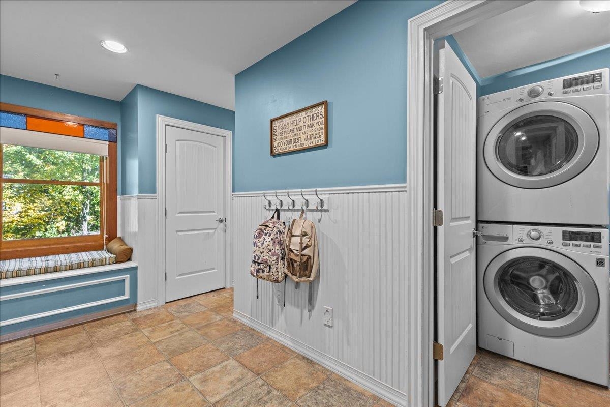 362 Hidden Oaks Drive Colchester, VT 05446 - Photo 25 of 45