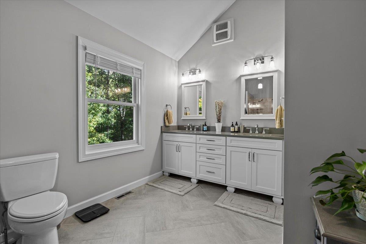 362 Hidden Oaks Drive Colchester, VT 05446 - Photo 32 of 45