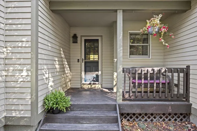 $799,000 | 362 Hidden Oaks Drive, Colchester, VT 05446