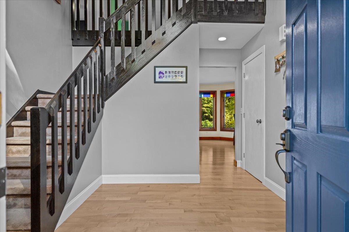 362 Hidden Oaks Drive Colchester, VT 05446 - Photo 5 of 45