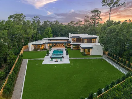 $10,500,000 | 9010 Memorial Drive, Houston, TX 77024