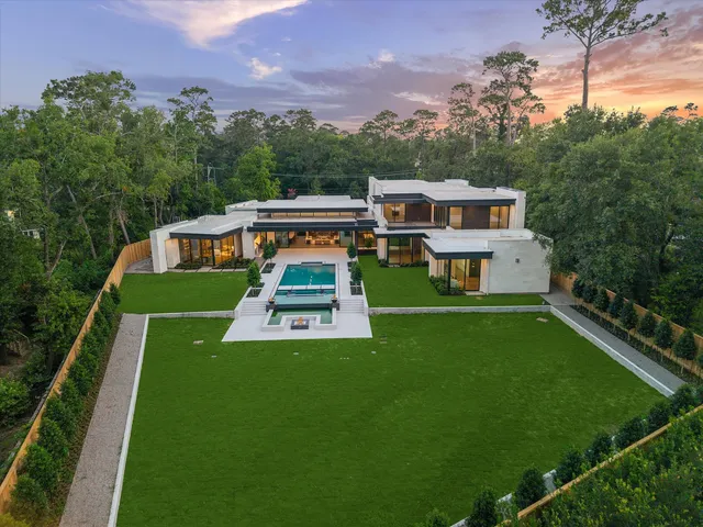 $10,500,000 | 9010 Memorial Drive, Houston, TX 77024