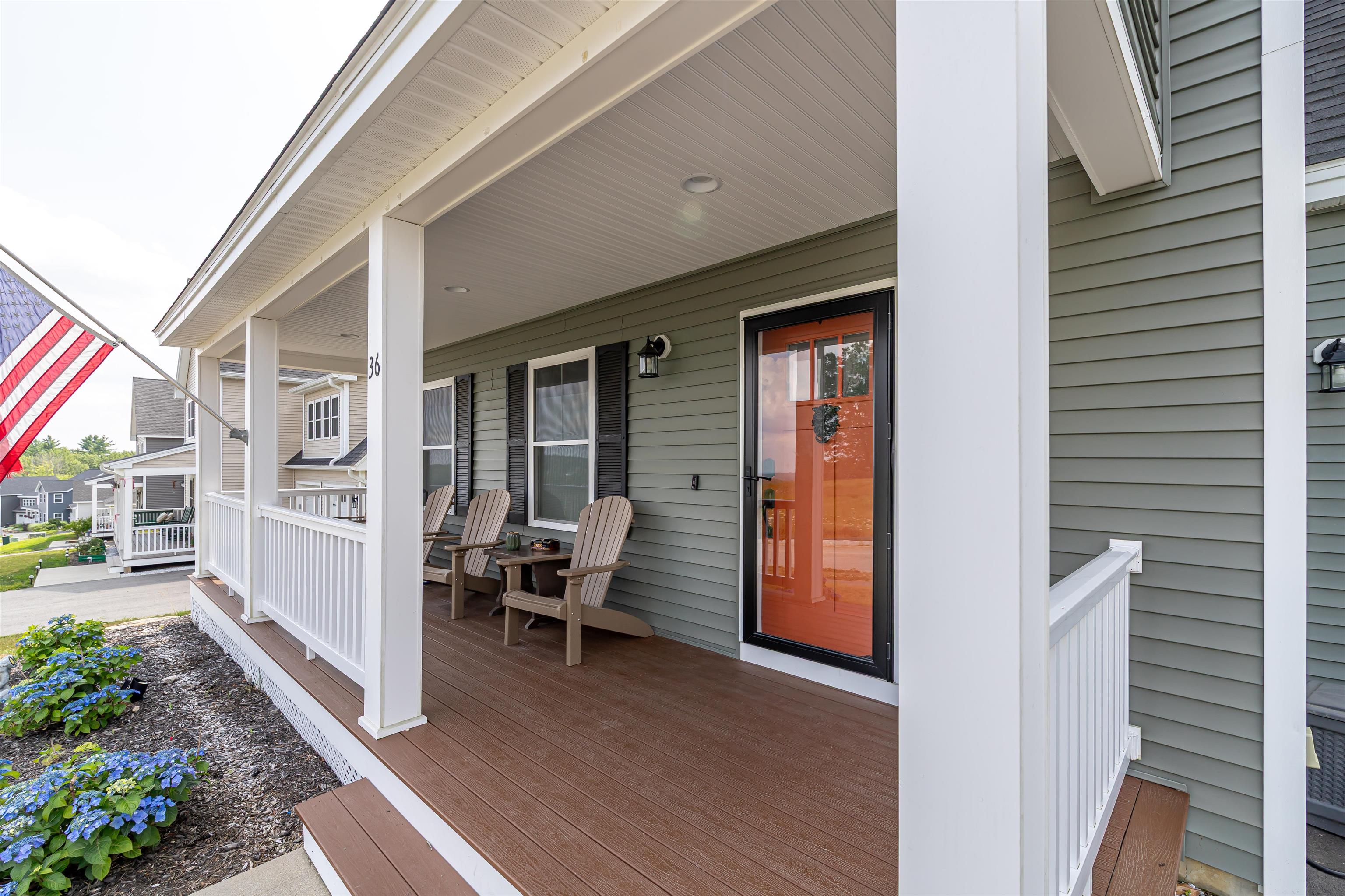 14 Eisenhower Drive Rochester, NH 03867 - Photo 3 of 33