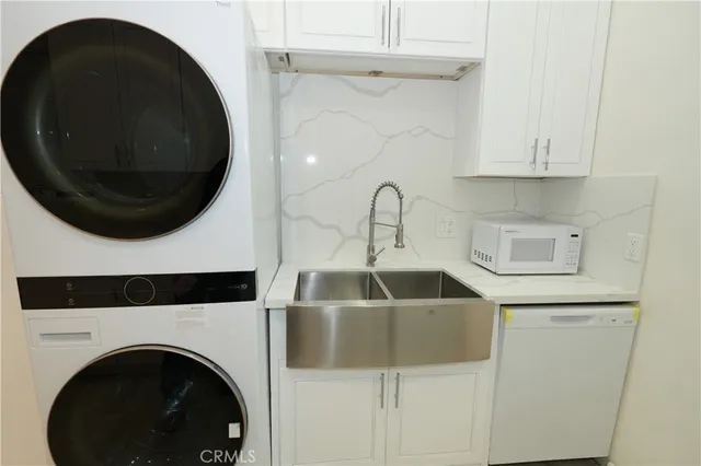 $2,740 | 3162 Clarita Court, Thousand Oaks, CA 91362