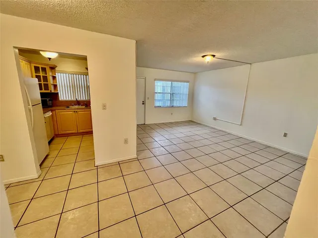 $145,000 | 13500 Northeast 3rd Court, Unit 412, North Miami, FL 33161