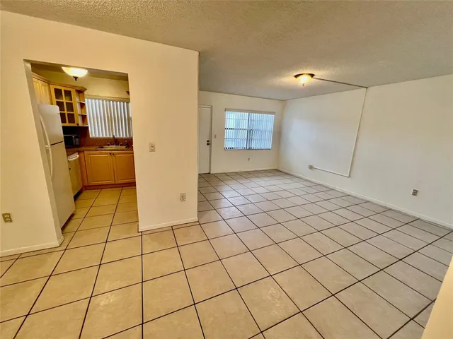 $145,000 | 13500 Northeast 3rd Court, Unit 412, North Miami, FL 33161