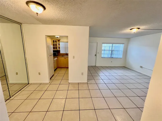 $145,000 | 13500 Northeast 3rd Court, Unit 412, North Miami, FL 33161