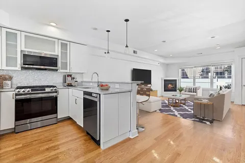 $1,199,000 | 35 Middle Street, Unit 4, Boston, MA 02127