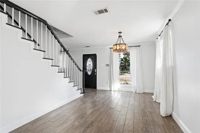 $2,750 | 278 West Robert E Lee Boulevard, New Orleans, LA 70124