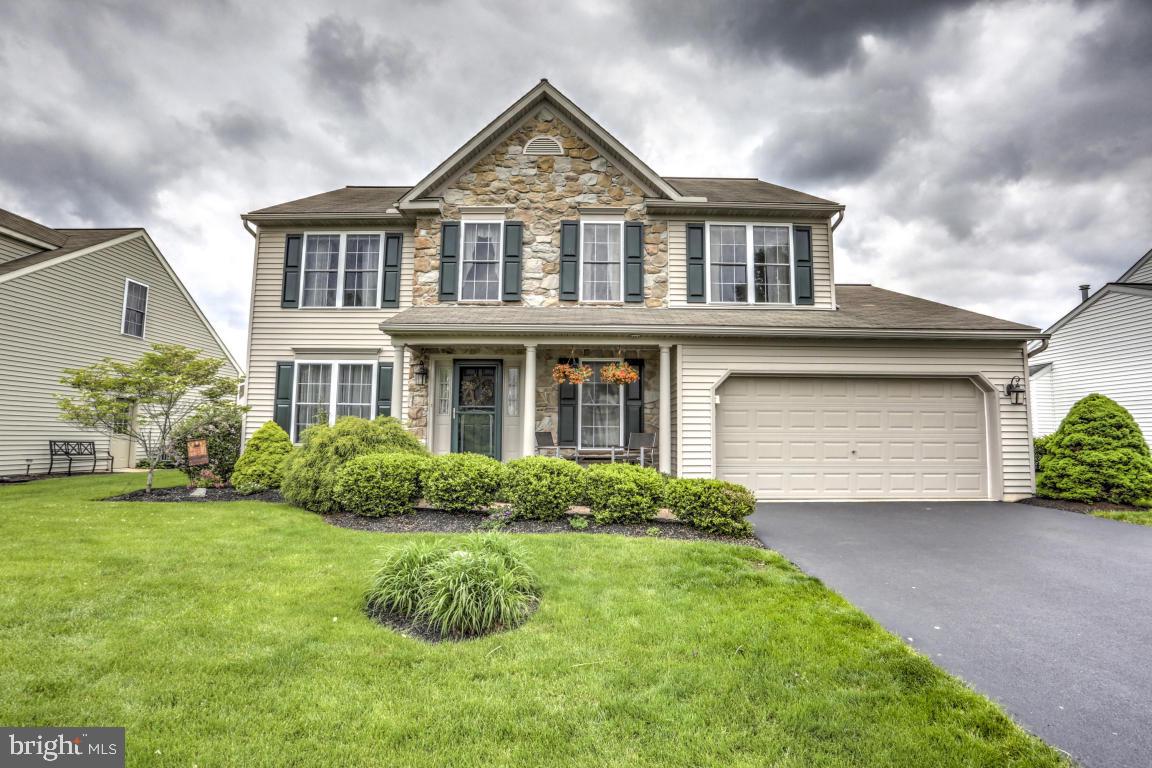 211 Deerfield Lane Lititz, PA 17543 - Photo 1 of 47 Gallery Image 1