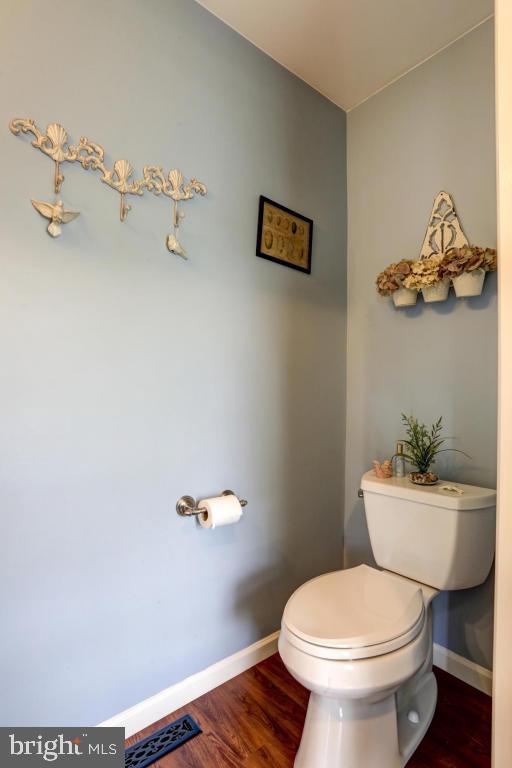 211 Deerfield Lane Lititz, PA 17543 - Photo 11 of 47 Gallery Image 11