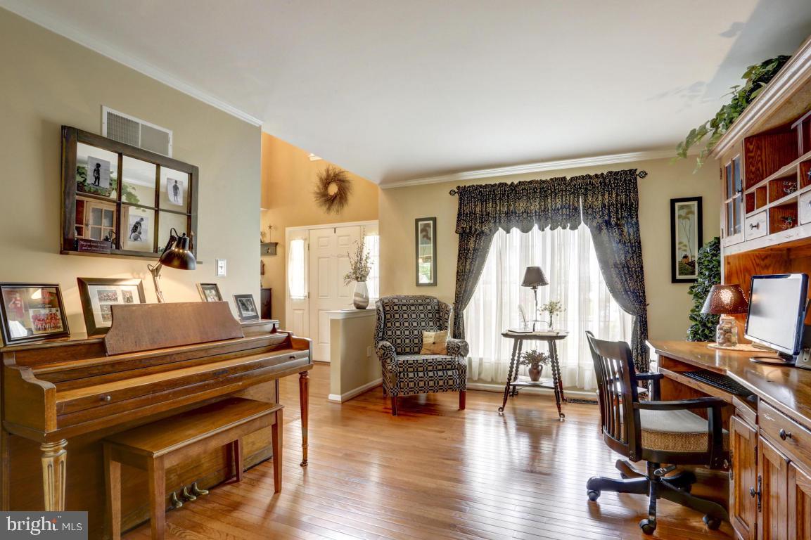 211 Deerfield Lane Lititz, PA 17543 - Photo 19 of 47 Gallery Image 19
