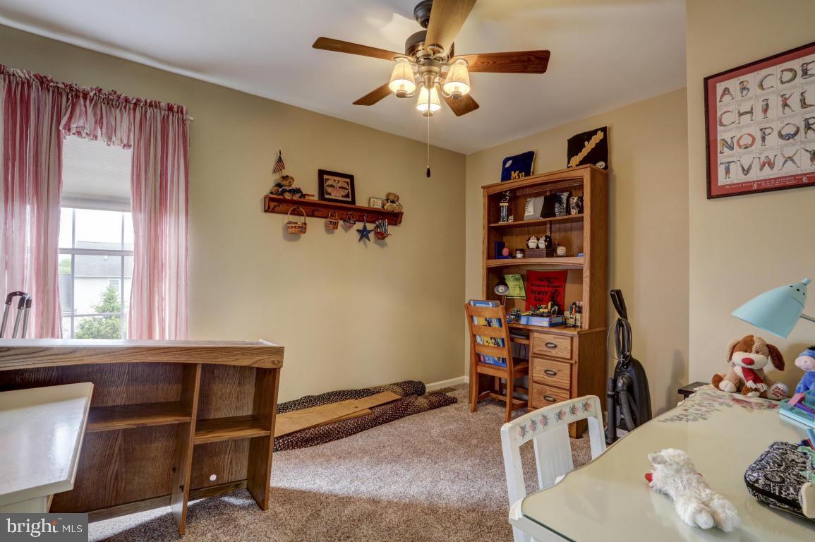 211 Deerfield Lane Lititz, PA 17543 - Photo 42 of 47 Gallery Image 42