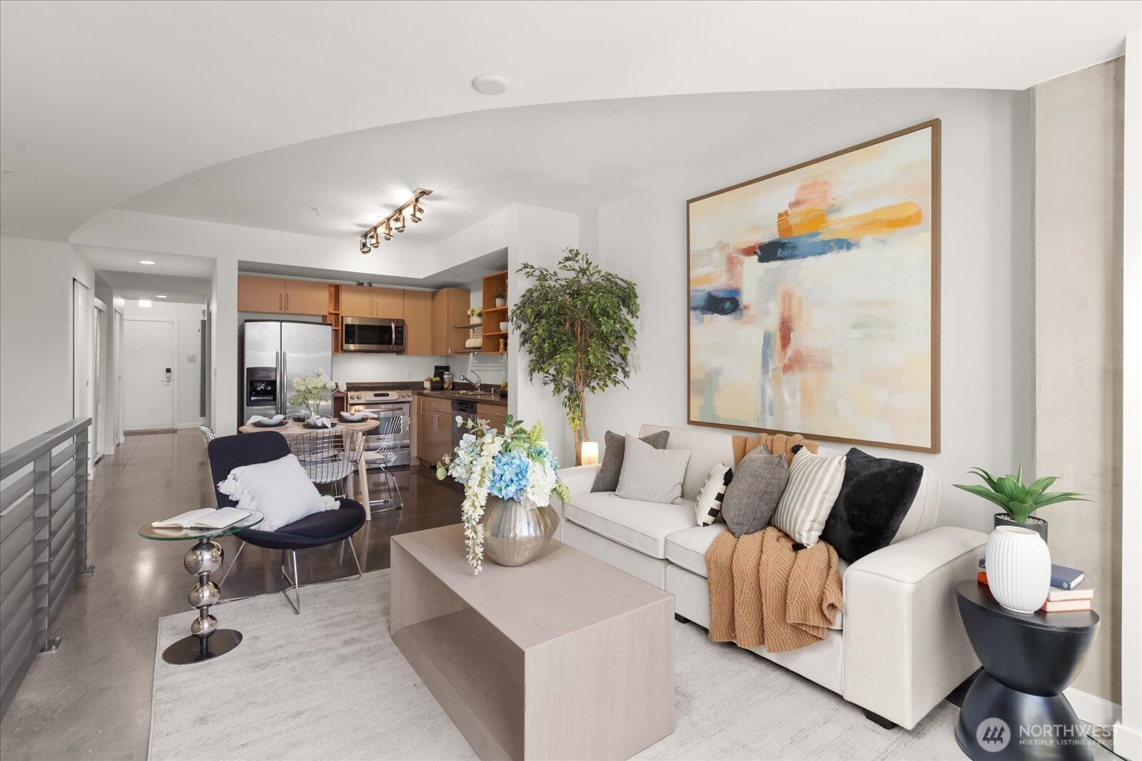 4422 Bagley Avenue North, Unit 108 Seattle, WA 98103 - Photo 11 of 26