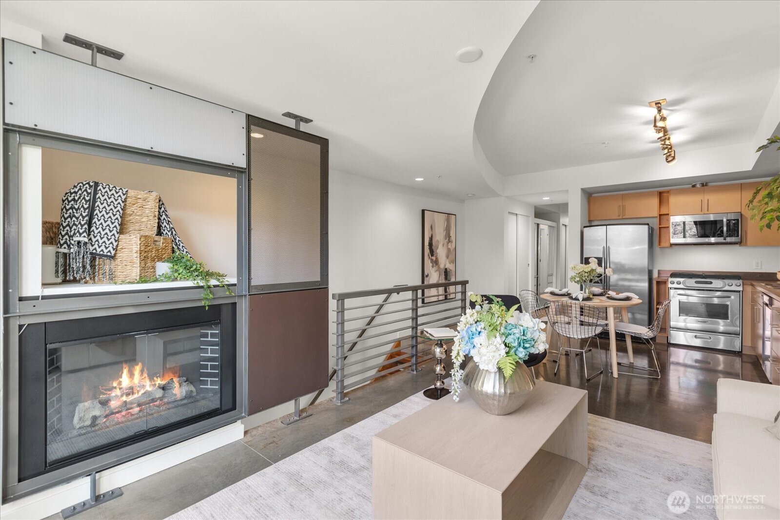 4422 Bagley Avenue North, Unit 108 Seattle, WA 98103 - Photo 12 of 26