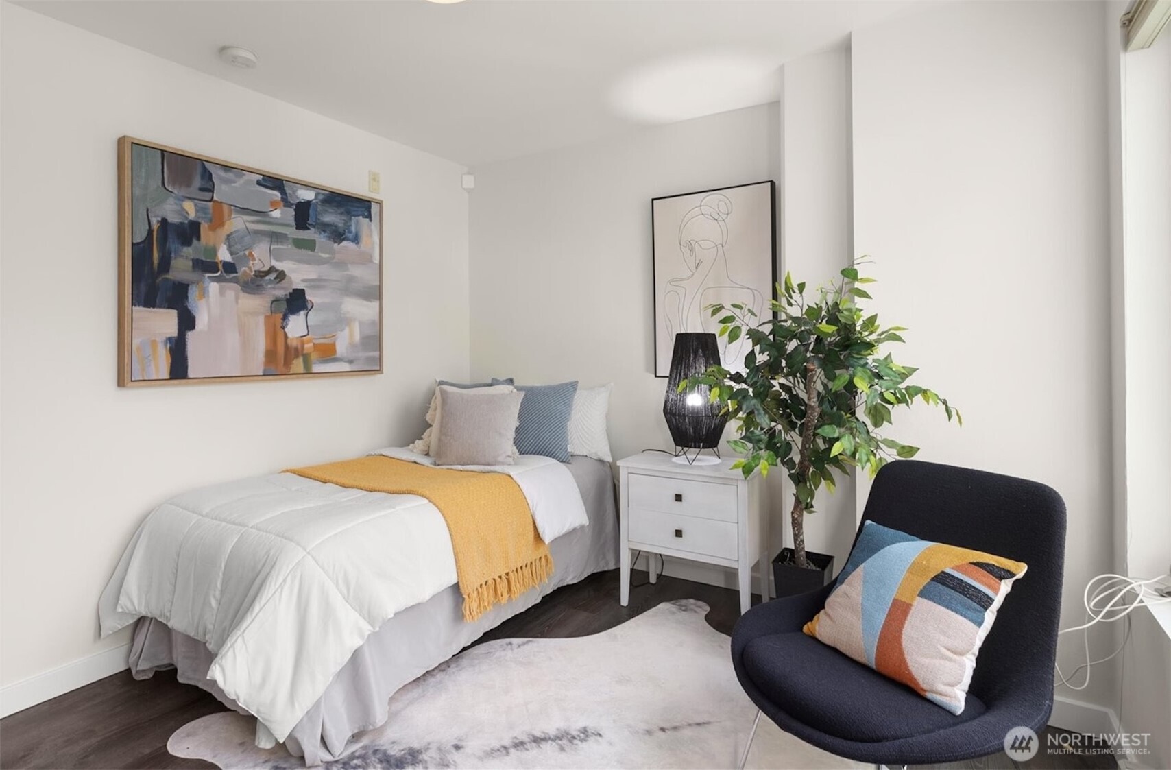 4422 Bagley Avenue North, Unit 108 Seattle, WA 98103 - Photo 16 of 26