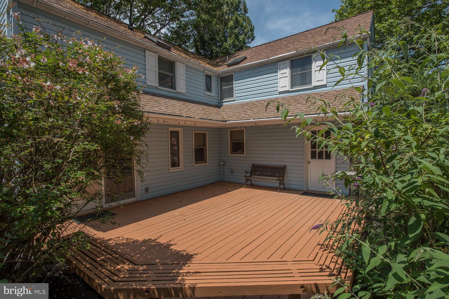 965 Conestoga Road Berwyn, PA 19312 - Photo 32 of 35 Deck