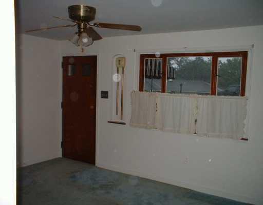 1598 Old Brodhead Road Monaca, PA 15061 - Photo 4 of 8 Living Room.