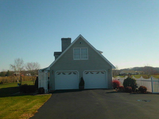 148 Millers Road Bridgewater, VA 22812 - Photo 4 of 20 a front view of a house with a yard