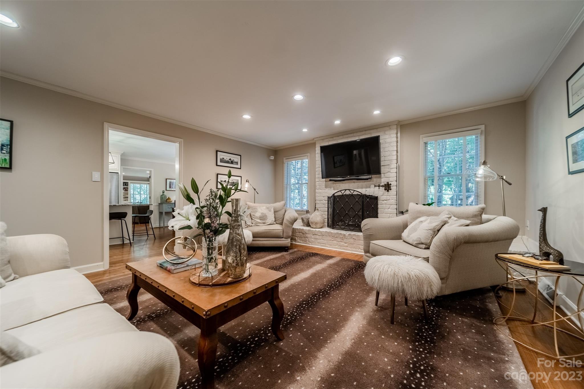 4101 Crossgate Road Charlotte, NC 28226 - Photo 15 of 47 Gallery Image 15