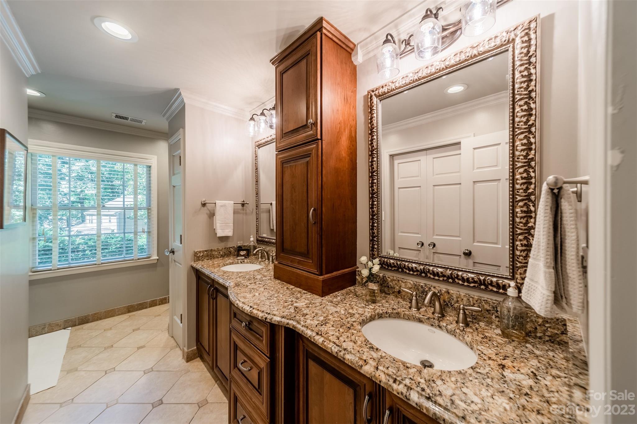 4101 Crossgate Road Charlotte, NC 28226 - Photo 30 of 47 Gallery Image 30