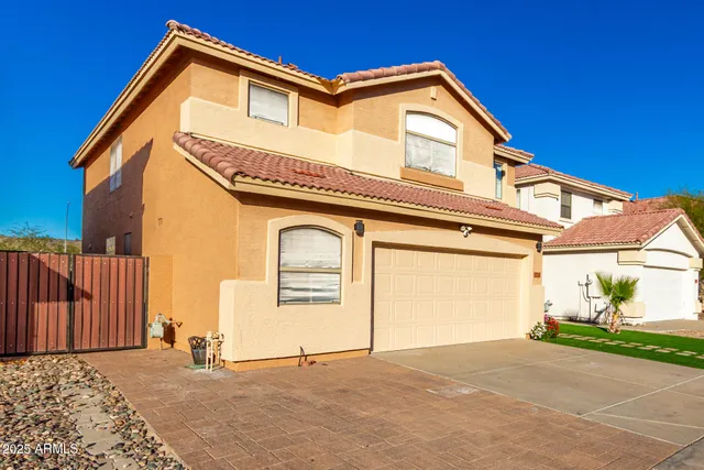 a view of a house with a outdoor space