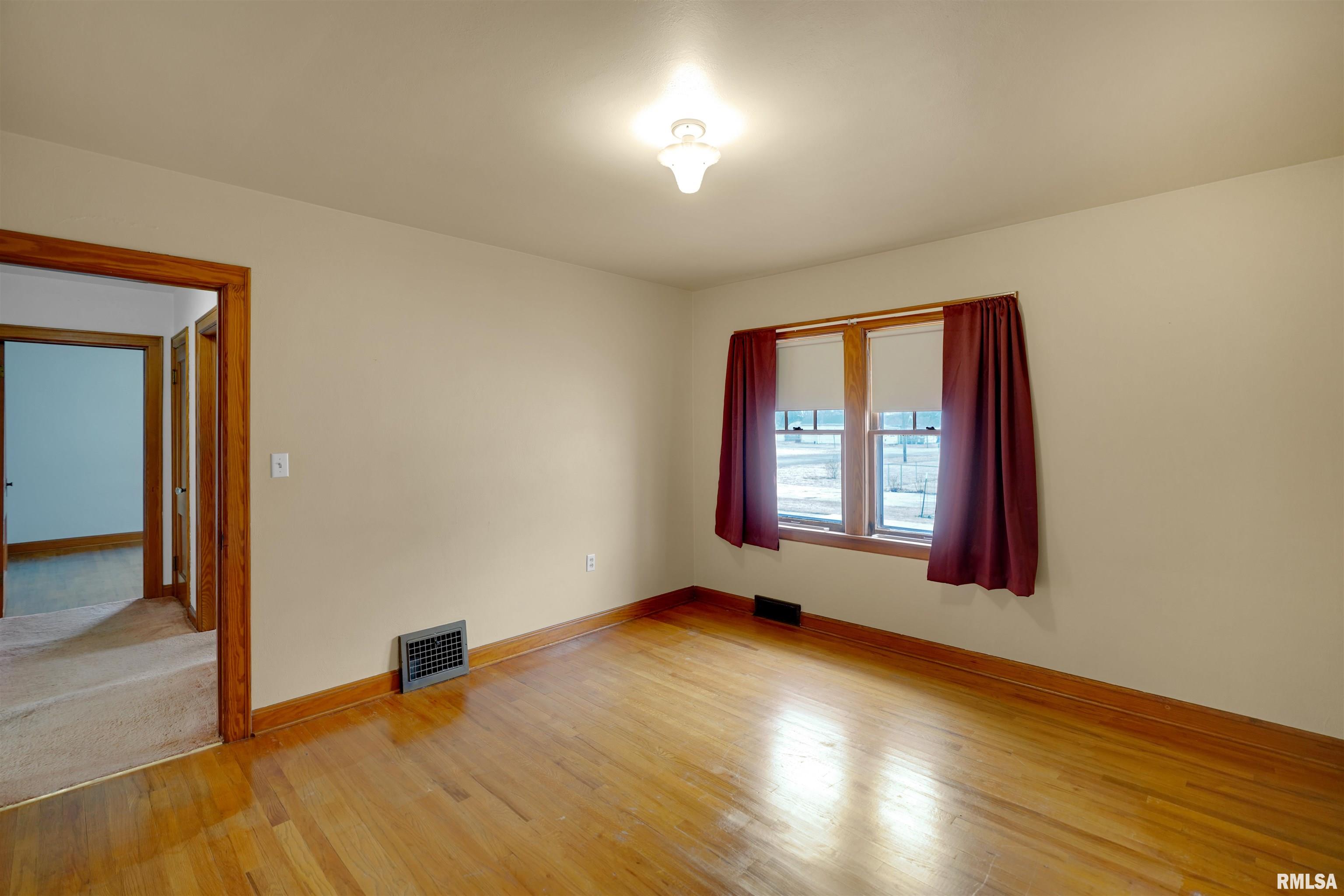 716 West Walnut Street Chillicothe, IL 61523 - Photo 16 of 40