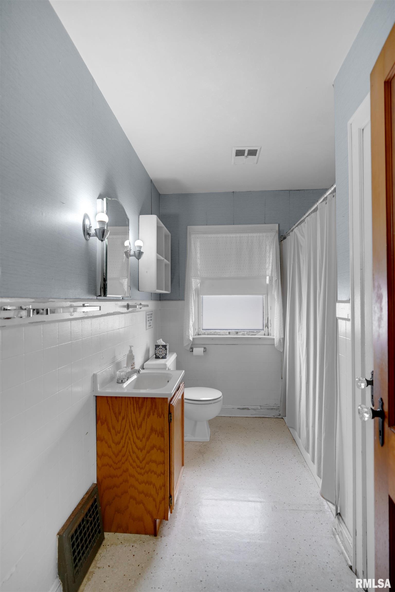 716 West Walnut Street Chillicothe, IL 61523 - Photo 20 of 40