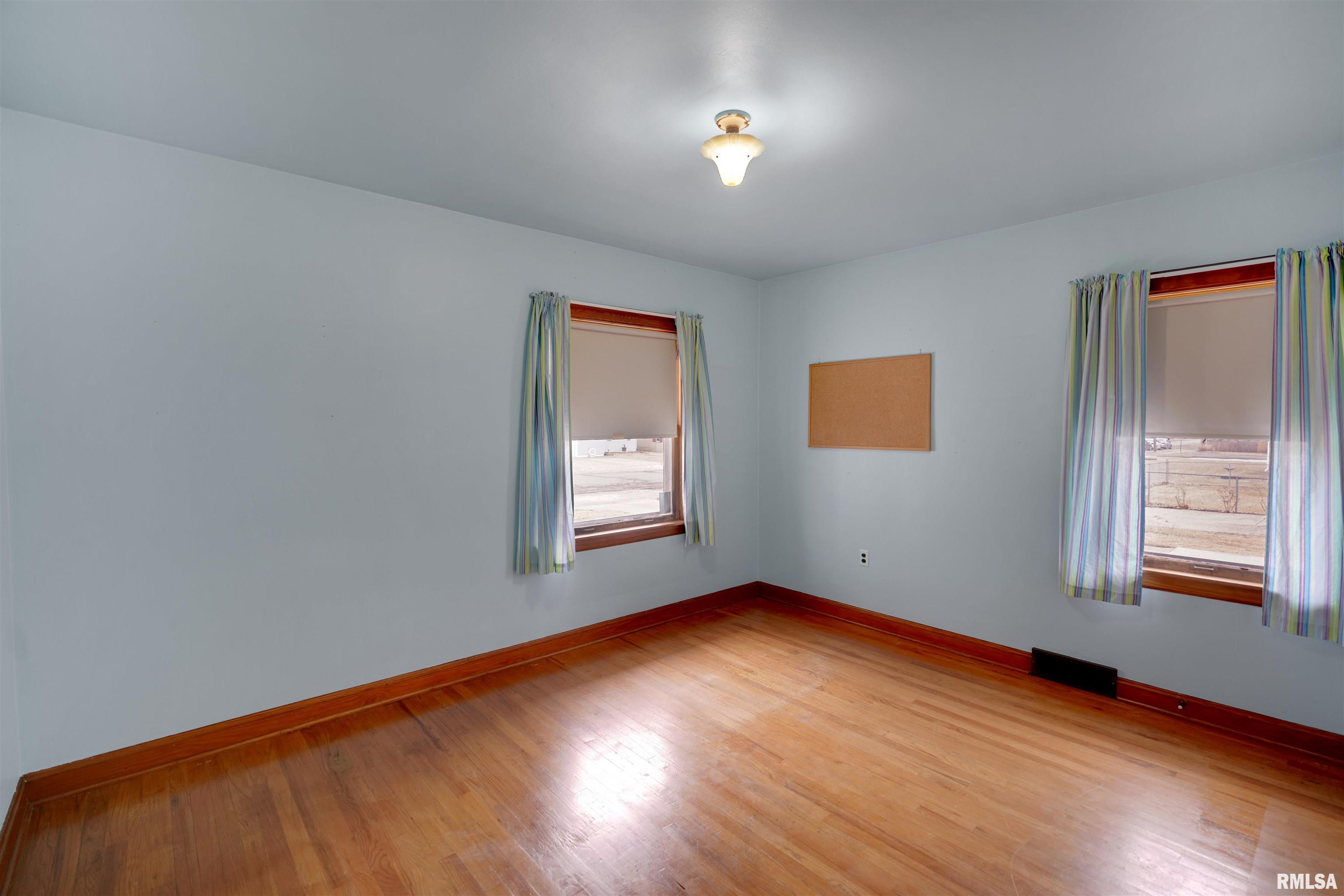 716 West Walnut Street Chillicothe, IL 61523 - Photo 21 of 40