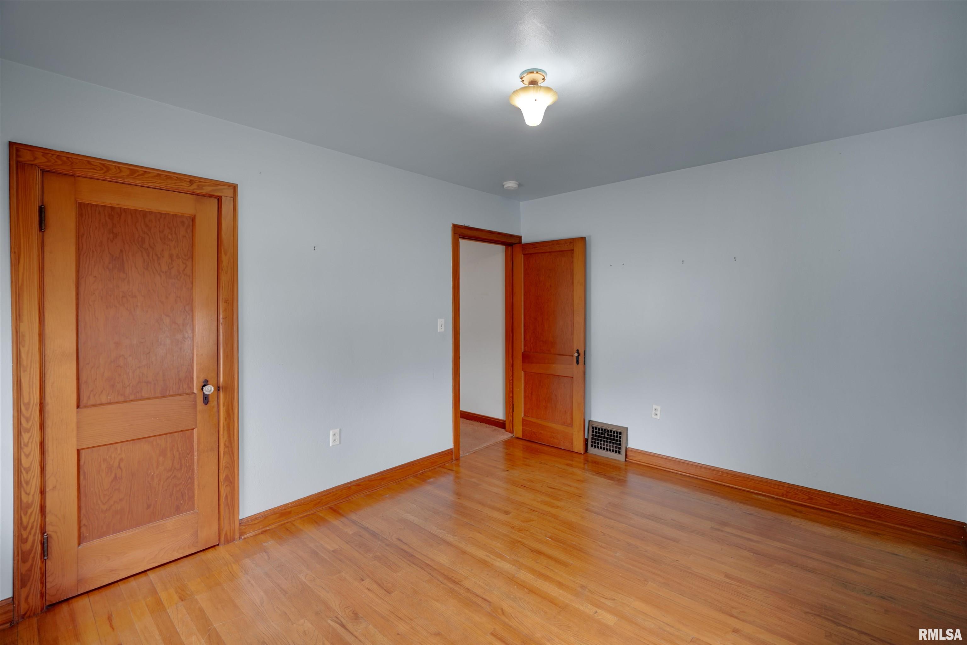 716 West Walnut Street Chillicothe, IL 61523 - Photo 23 of 40